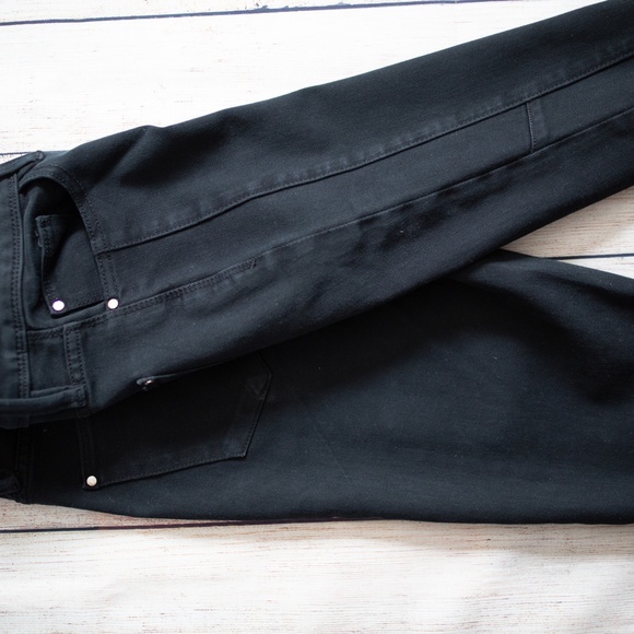 Guess Black Skinny Jeans - Picture 6 of 6